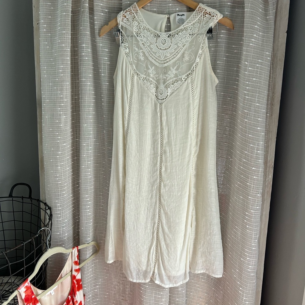 Wrangler Cream Lace Detail Dress